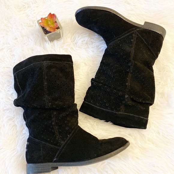 TOMS | Serra Black Suede Mid Calf Perforated Boots women’s 5 - Picture 5 of 8